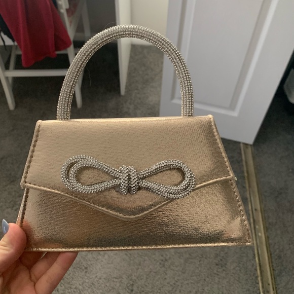 gold purse - Picture 1 of 2